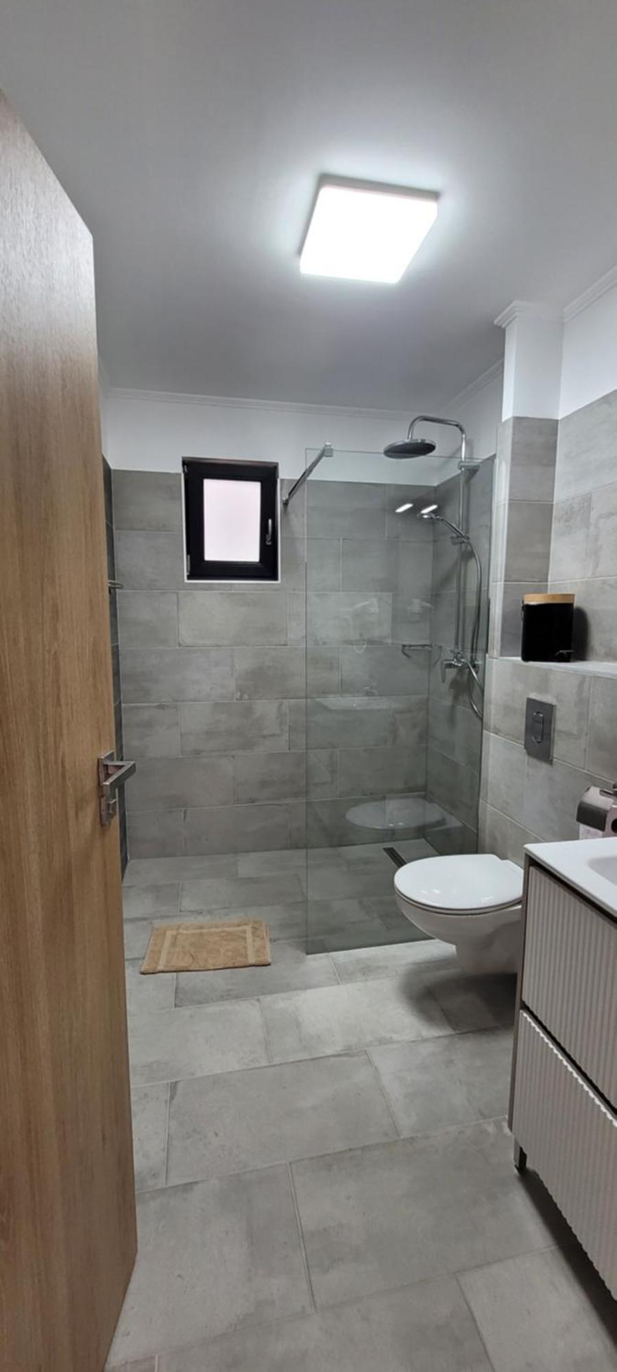 Csaladi Kikoeto Apartman Gyula Zewnętrze zdjęcie